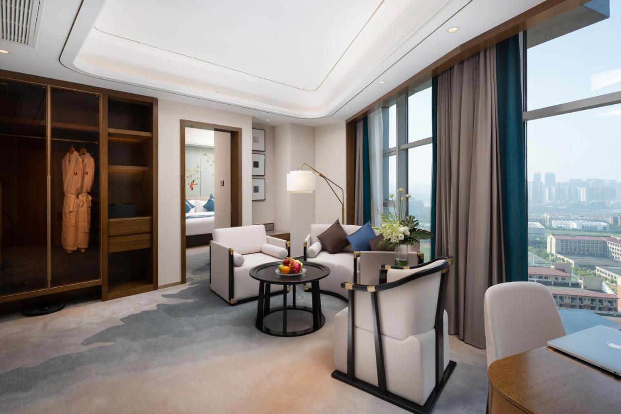Luzhou Jianguo Hotel Exterior photo